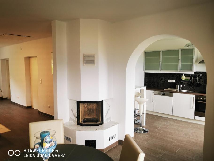 Panoramablick Exklusiv Apartment Villach Luaran gambar